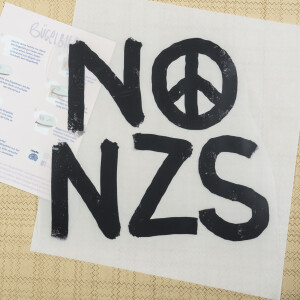 B&Uuml;GELBILD NO NZS SCHWARZ GROSS